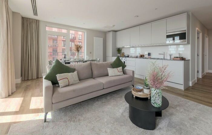 1 Bedroom Flat To Rent In The Lark, Nine Elms, SW11