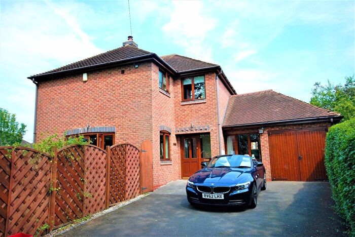 4 Bedroom Property To Rent In Cloister Crofts, Leamington Spa, CV32