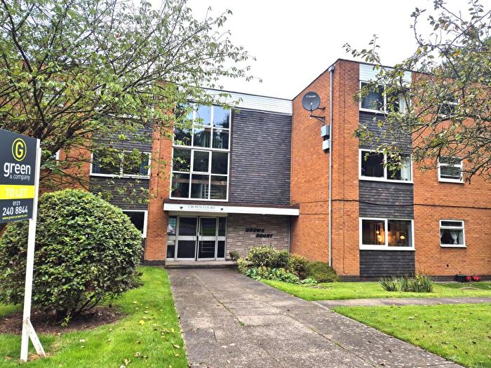 2 Bedroom Flat To Rent In Crown Lane, Crown Court Crown Lane, B74