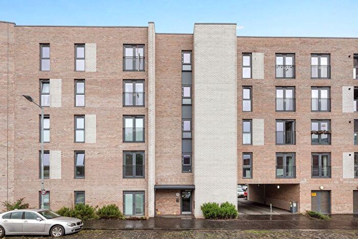 1 Bedroom Flat For Sale In / West Bowling Green Street, Leith, Edinburgh, EH6