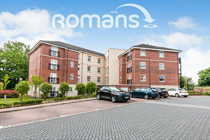 1 Bedroom Apartment To Rent In Honington Mews, Farnborough, GU14
