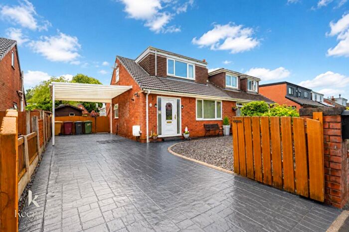 3 Bedroom Semi-Detached Bungalow For Sale In Affleck Avenue, Radcliffe, M26