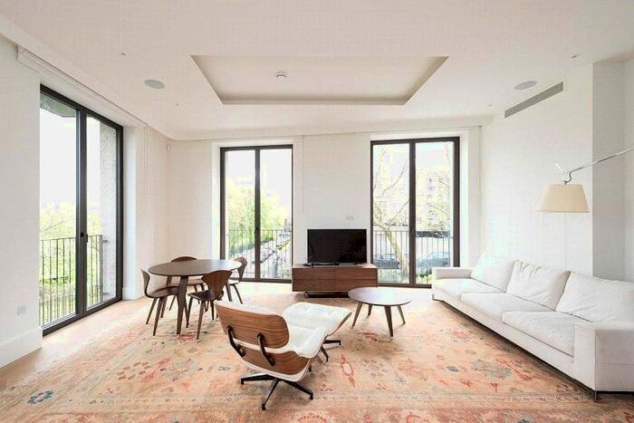 2 Bedroom Flat To Rent In St Edmunds Terrace, Primrose Hill, London, NW8