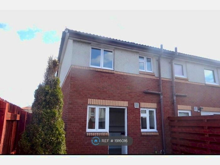 2 Bedroom Terraced House To Rent In Ard Court, Grangemouth, FK3