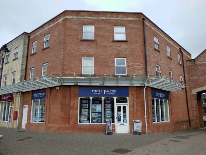 2 Bedroom Flat To Rent In Godwin Court, Swindon, SN1