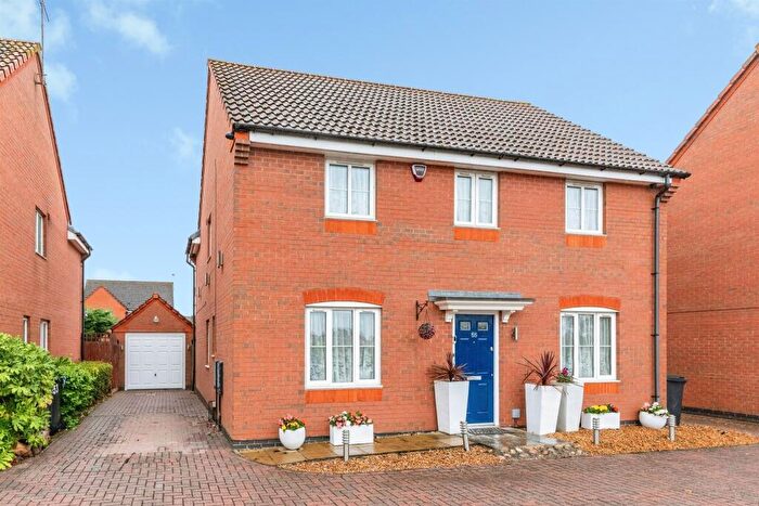 5 Bedroom Detached House For Sale In Springfield Road, Rushden, NN10