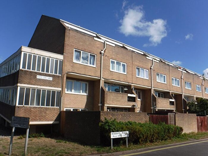 2 Bedroom Flat To Rent In White Lion Walk, Gosport, PO12
