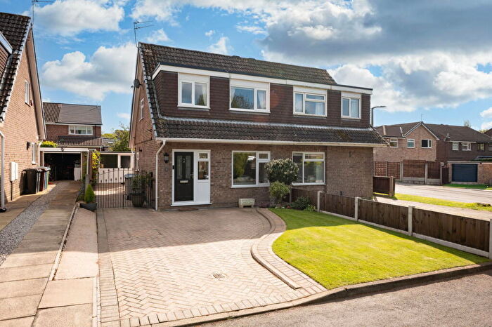 3 Bedroom Semi-Detached House For Sale In Modbury Close, Hazel Grove, Stockport, SK7