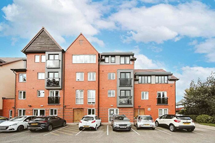 1 Bedroom Apartment For Sale In Cambridge Road, Southport, Merseyside, PR9