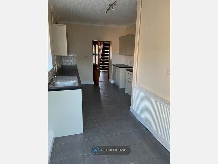 3 Bedroom Terraced House To Rent In Glanmor Terrace, Llanelli, SA15