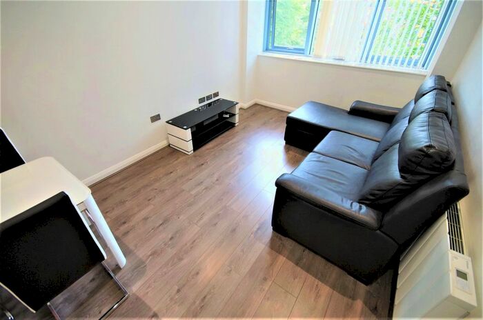 1 Bedroom Flat To Rent In Corporation Street, Coventry, CV1