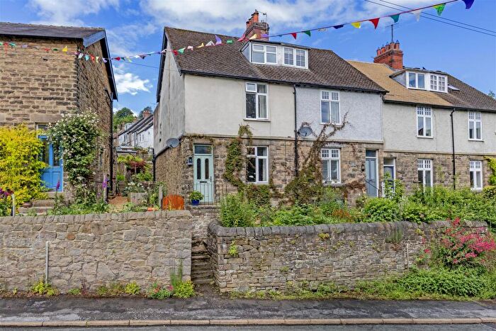 3 Bedroom End Of Terrace House For Sale In Woodland View, Grindleford, Hope Valley, S32