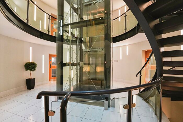 1 Bedroom Flat For Sale In Armstrong Drive, Worcester, Worcestershire, WR1