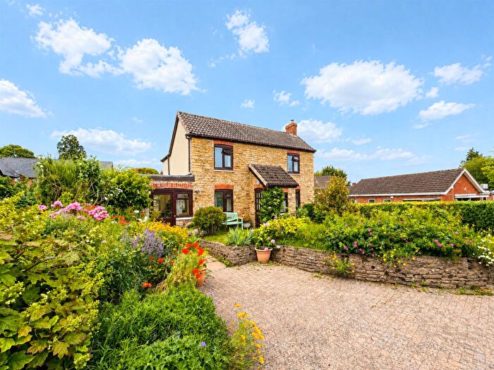 3 Bedroom Cottage For Sale In Watery Lane, Newent, GL18
