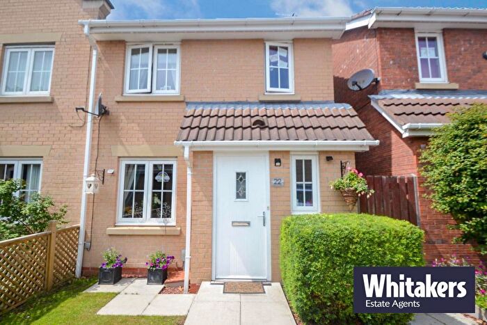 3 Bedroom Terraced House To Rent In Halecroft Park, Kingswood, Hull, HU7