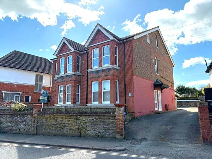 1 Bedroom Flat For Sale In Park Lane, Southwick, BN42