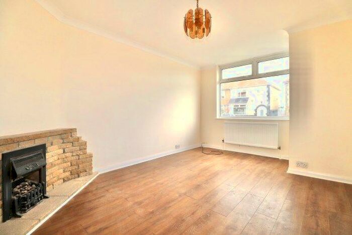 3 Bedroom Semi-Detached House To Rent In Melbourne Road, Clacton-On-Sea, CO15