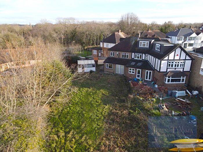 3 Bedroom Semi-Detached House For Sale In Whitehall Close, Chigwell, IG7