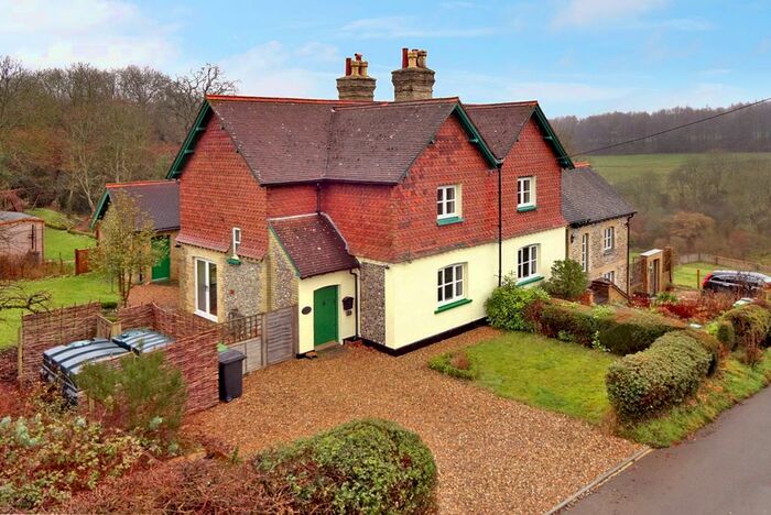 2 Bedroom Semi-Detached House To Rent In Hogden Lane, Ranmore Common, Dorking, RH5