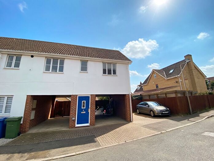 2 Bedroom Flat To Rent In Santiago Way, Grays, RM16