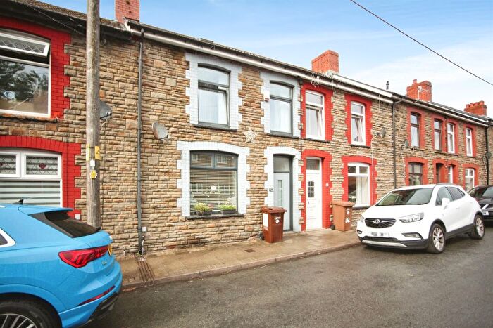 3 Bedroom Terraced House For Sale In William Street, Abertridwr, Caerphilly, CF83