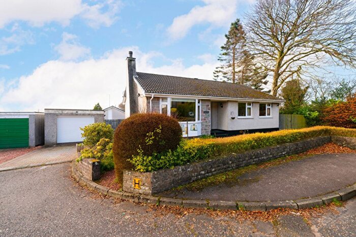 3 Bedroom Bungalow For Sale In Hillview Road, Balmullo, KY16