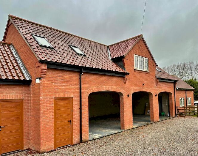 2 Bedroom Flat To Rent In York Road, Shipton By Beningbrough, York, YO30