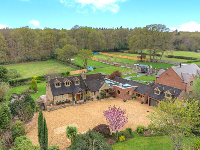 5 Bedroom Detached Bungalow For Sale In Button Oak Kinlet Bewdley, Worcestershire, DY12