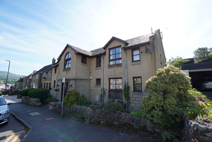 2 Bedroom Flat To Rent In Shepherds Court, Balfron, Glasgow, G63