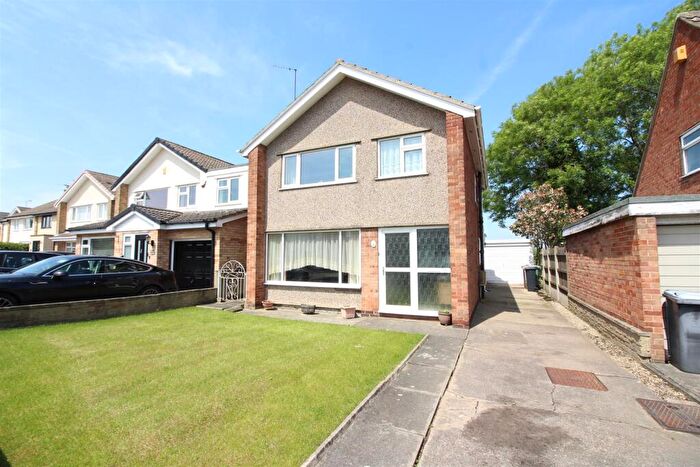 3 Bedroom Detached House For Sale In Elmet Drive, Barwick In Elmet, Leeds, LS15