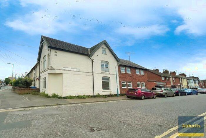 1 Bedroom Property To Rent In Bramford Road, Ipswich, IP1