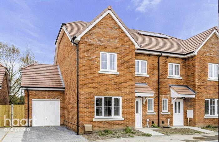 4 Bedroom Semi-Detached House For Sale In Halifax Close, Guildford, GU3