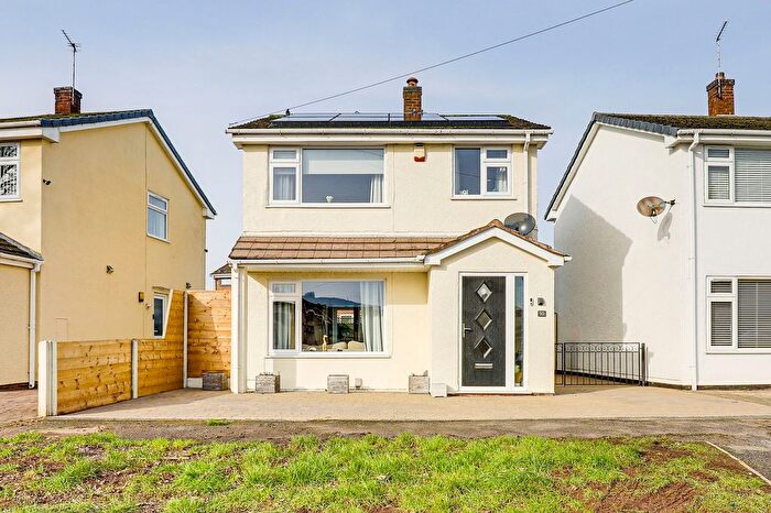 3 Bedroom Detached House For Sale In Auckland Road, Hucknall, NG15