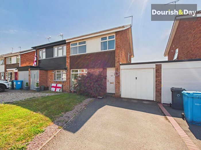 3 Bedroom Semi-Detached House For Sale In Norman Road, Penkridge, ST19