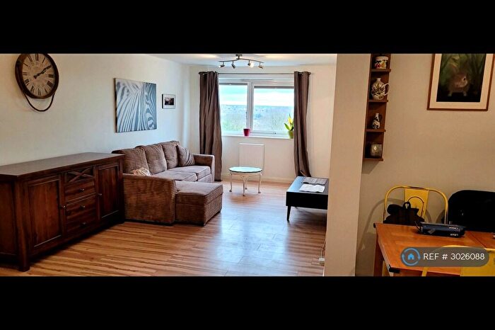 2 Bedroom Flat To Rent In Cavendish House, Guildford, GU1
