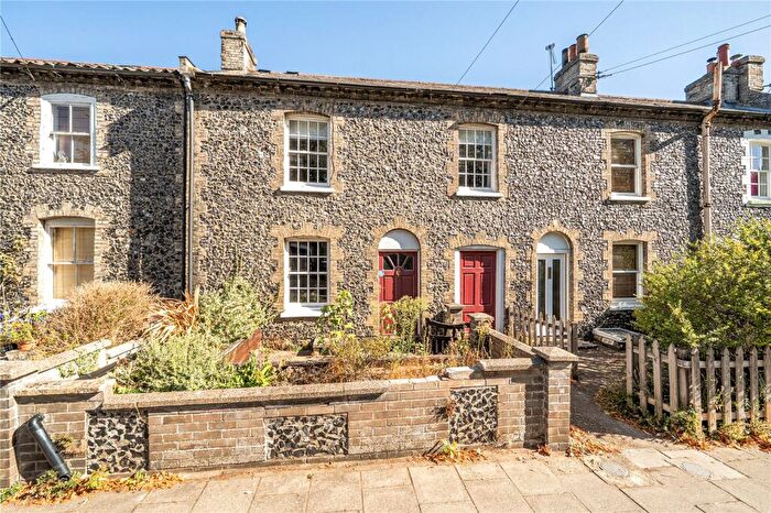 2 Bedroom Terraced House For Sale In Castle Street, Thetford, Norfolk, IP24