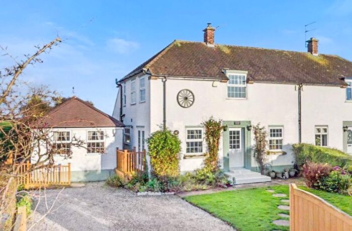 5 Bedroom Semi-Detached House For Sale In Stockhill Cottages, Askham Richard, York, YO23