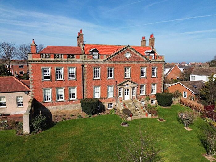 2 Bedroom Flat For Sale In Low Stakesby House, Whitby, YO21