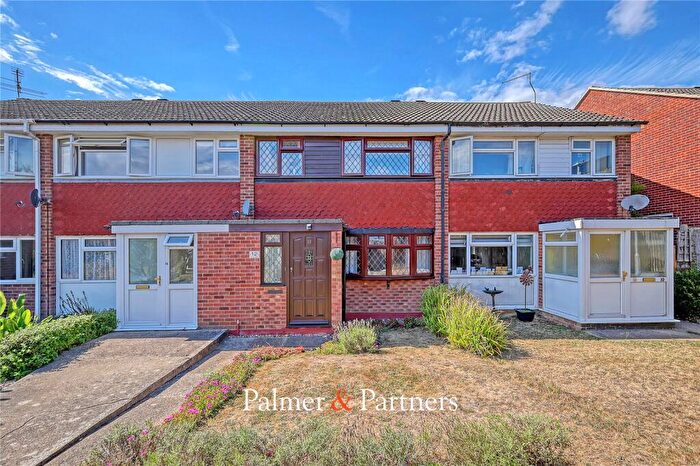 3 Bedroom Terraced House For Sale In Plover Walk, Tile Kiln, Chelmsford, Essex, CM2