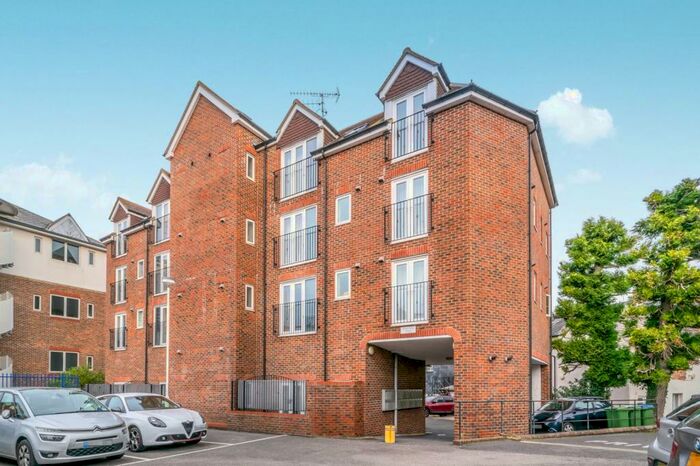 Property To Rent In Home Farm House, Horsham, RH12