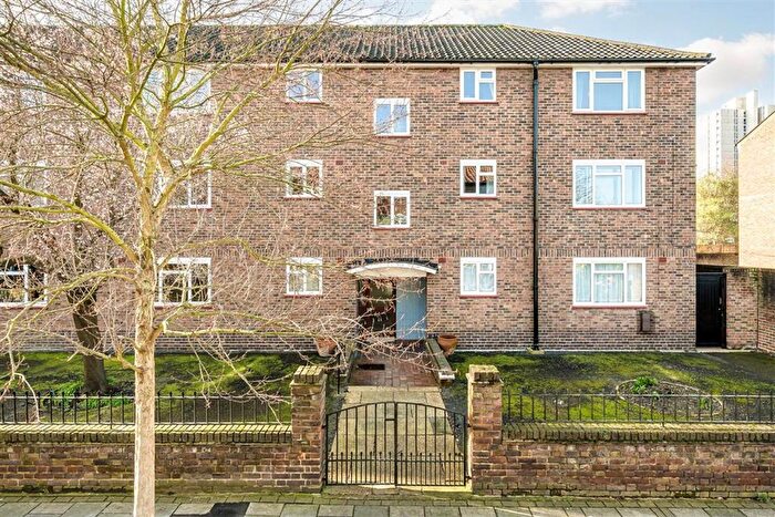 2 Bedroom Flat For Sale In Reedworth Street, Kennington, SE11