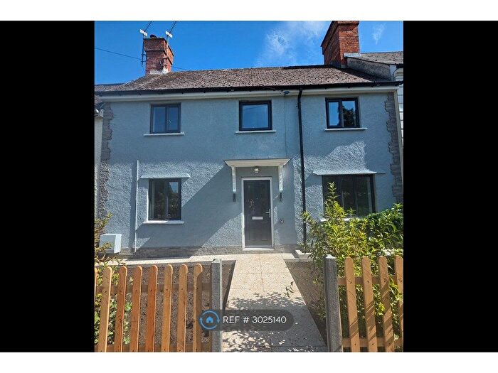 3 Bedroom Terraced House To Rent In London Road, Chippenham, SN15