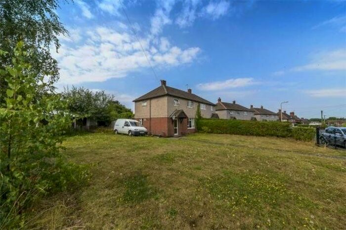 3 Bedroom Semi-Detached House To Rent In Jubilee Avenue, Donnington, Telford, Shropshire, TF2