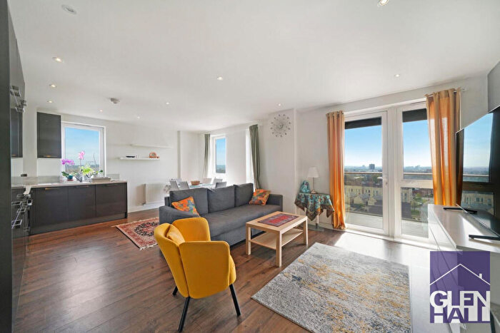 3 Bedroom Apartment To Rent In Hallington Court, Brannigan Way, Edgware, Greater London, HA8