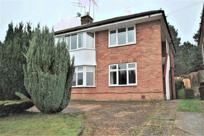 2 Bedroom Apartment To Rent In Wrenfield Drive, Caversham, Reading, RG4