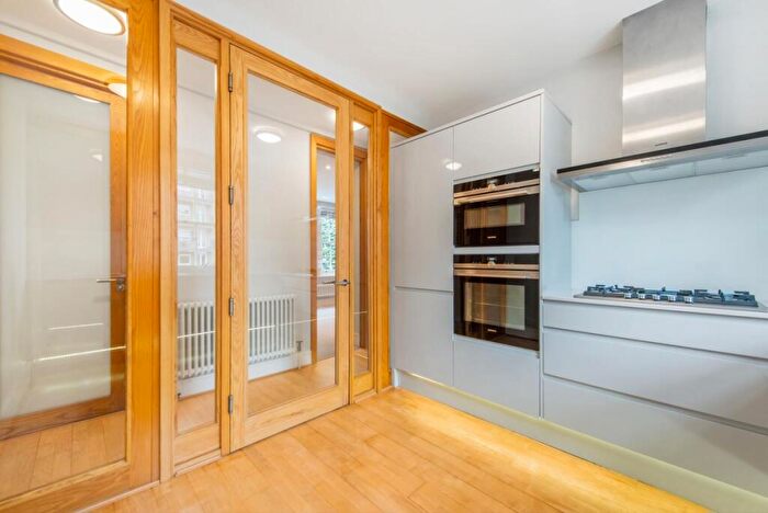 1 Bedroom Flat To Rent In Taunton Place London, NW1