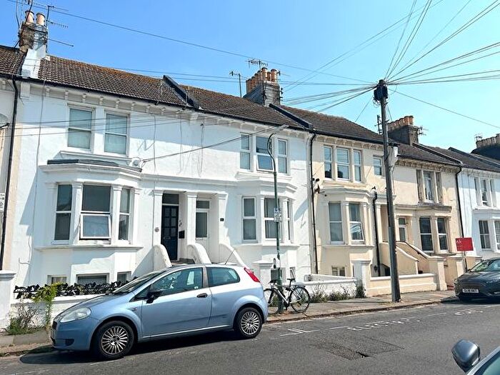 1 Bedroom Flat To Rent In Goldstone Road, Hove, BN3