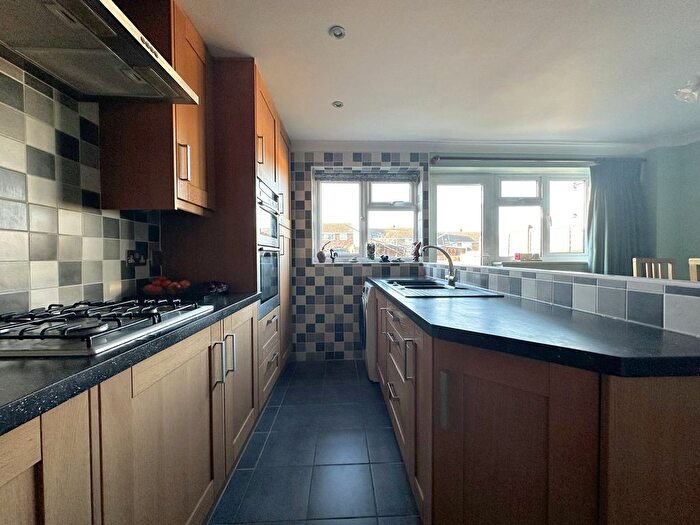 3 Bedroom Terraced House For Sale In Skylark Walk, Chelmsford, CM2