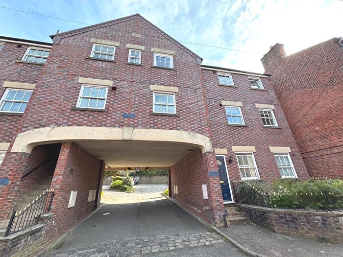 1 Bedroom Flat For Sale In St Marys Court, Leek, ST13