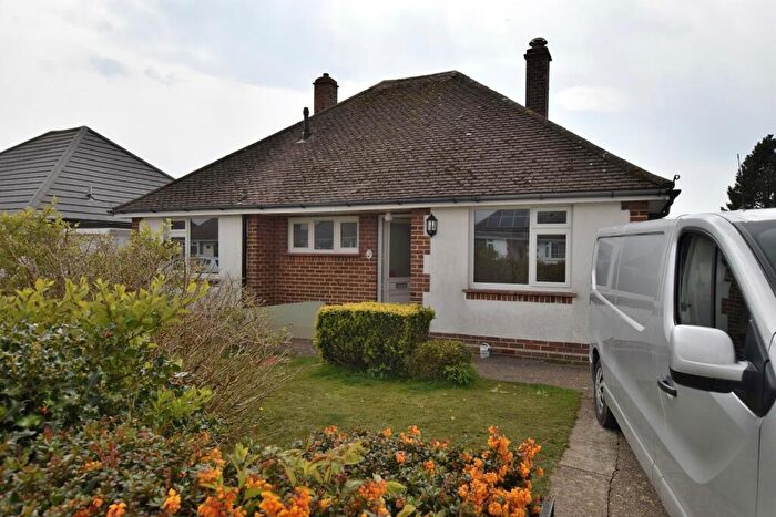 2 Bedroom Bungalow To Rent In Hengistbury Road, Barton On Sea, Hampshire., BH25